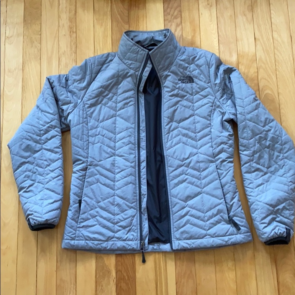 North Face light gray jacket